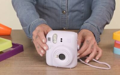 Câmera fotográfica até R$600: review Instax Mini 12 Lilás Candy